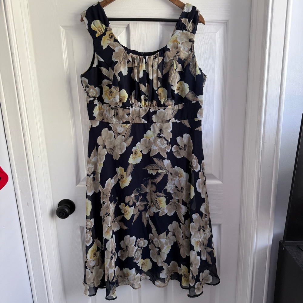 Signature Ella Navy Floral Empire Waist Sleeveless Midi Dress Womens 14W